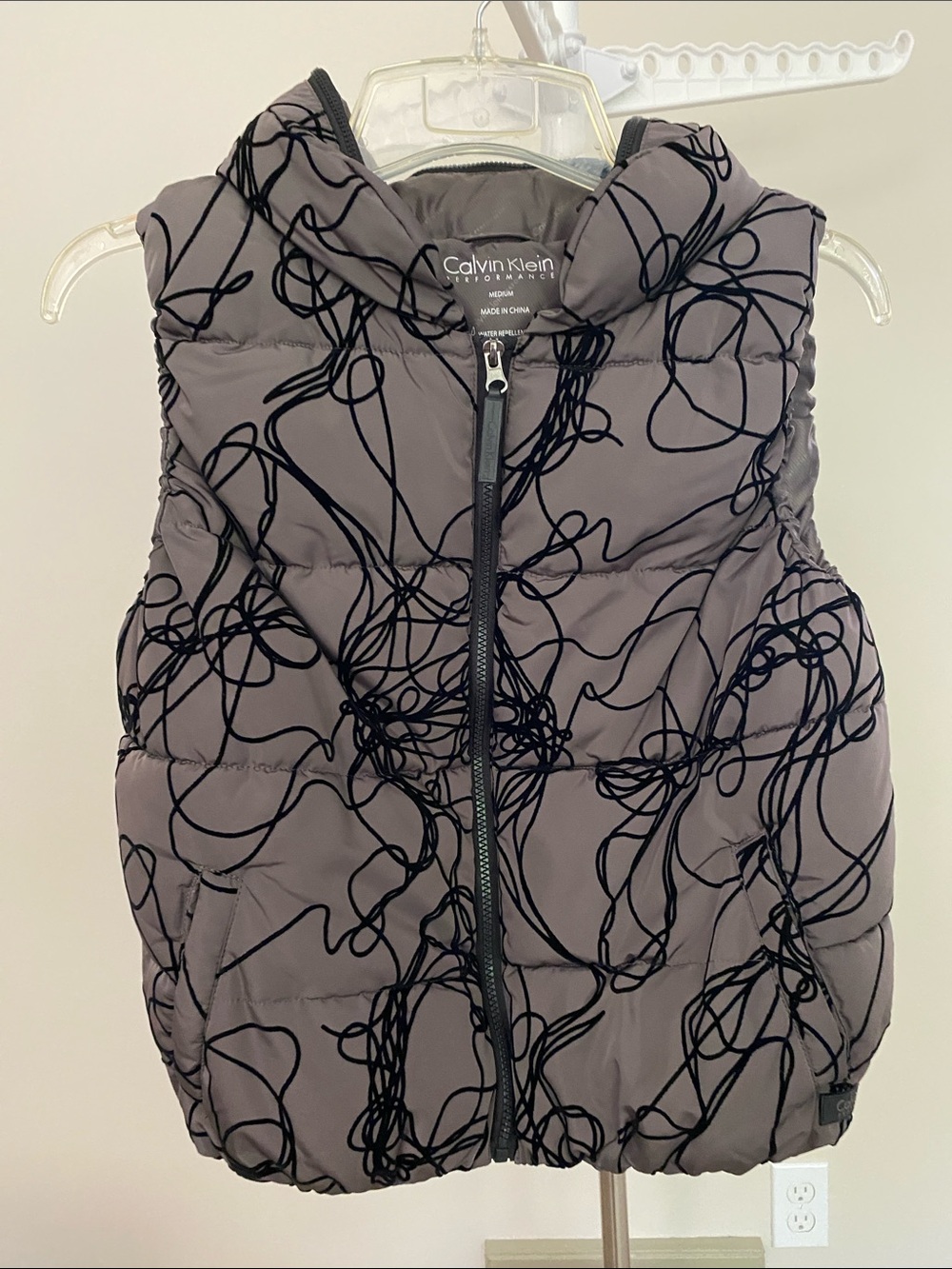 Calvin Klein Black Scribble Print Gray Puffer Vest